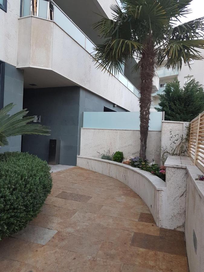 Relax Apartamento Playa Fenals Льорет-де-Мар Екстер'єр фото